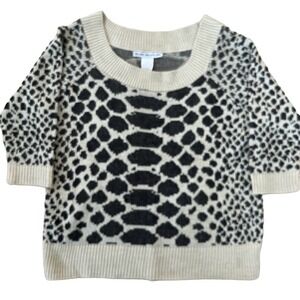 Two one Two New York Sweater Womens Medium Beige Black 3/4 Sleeve Leopard Boho